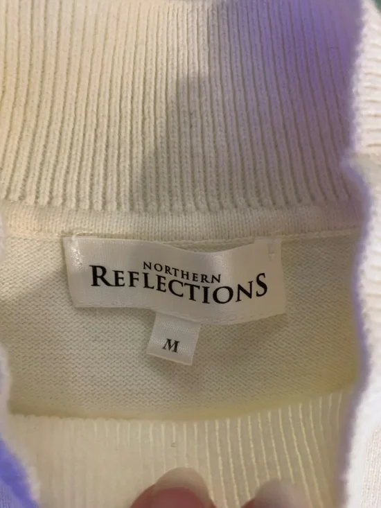 💜 Northern Reflections Cream Sweater - Picture 2 of 2